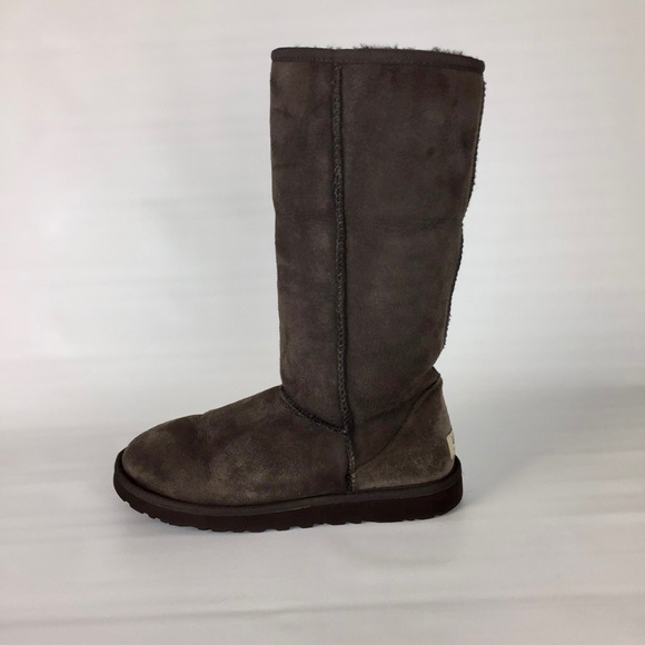 UGG Classic Tall 5815 Brown Shearling Boots 8 - Picture 8 of 14